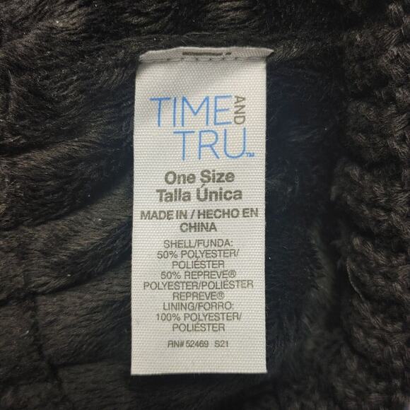 Black Cable Knit Wool Warm Winter Hat Beanie Accessory Whimsigoth Punk Rocker - Picture 3 of 3